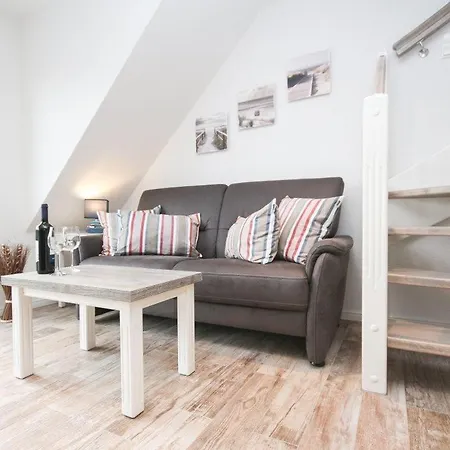 Blinkfueuer-no-25 Apartment *