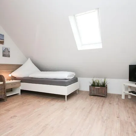 Blinkfueuer-no-25 Apartman Greetsiel